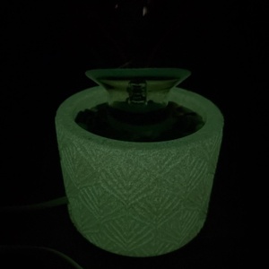 Jesmonite asztali lámpa - foszforeszkáló alappal - otthon & életmód - lámpa - asztali lámpa - Meska.hu