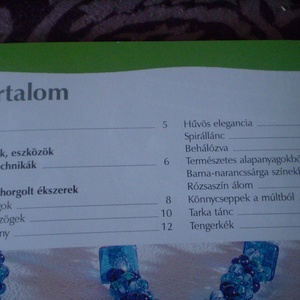 Monika Helbig: Gyöngyhorgolt ékszerek 32 oldal - kellékek & szerszámok - Meska.hu