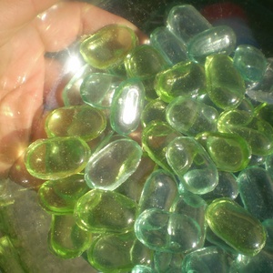 ÜVEGCSEPP átlászó, zöldes ovális kb.  fél kg olcsón - kellékek & szerszámok - dekorációs kellékek - mozaik - Meska.hu