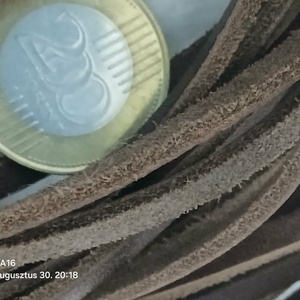 Valodi  VASTAG hasított bőrszál világos barna szinü - Meska.hu
