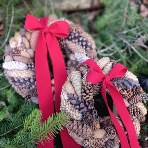 Natúr toboz ajtódísz  - Meska.hu