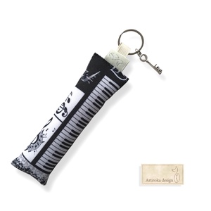 Hangjegy mintás egyedi kulcstartó - Artiroka , Táska & Tok, Kulcstartó & Táskadísz, Kulcstartó, Varrás, MESKA