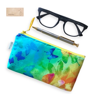 Pillangók szárnyán - Színes, színátmenetes, pillangó mintás prémium tolltartó neszesszer, szemüvegtok - Meska.hu