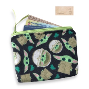 Baby Yoda, Grogu mintás irattartó pénztárca - Star Wars - Yoda mester - Artiroka design - táska & tok - uzsonna- & ebéd tartó - szendvics csomagoló - Meska.hu