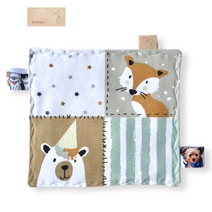 Róka, mackó, mosómedve, hód, és pingvin mintás  címkekendő, szundi-párna, készségfejlesztő babajáték - Artiroka design - Meska.hu