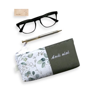 Eukaliptusz levelek mintás tolltartó neszesszer akár egyedi névhímzéssel, Táska & Tok, Neszesszer, Varrás, Hímzés, MESKA