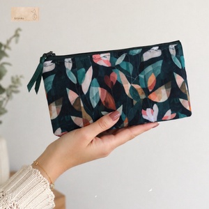 Vízálló tolltartó neszesszer, szemüvegtok liliomfa virág és levelek mintával - Meska.hu