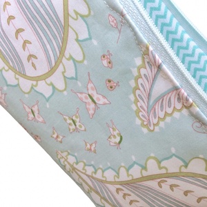 Pasztell virág és pillangó mintás prémium neszesszer, irattartó - nagy méret - Artiroka design - táska & tok - neszesszer - Meska.hu