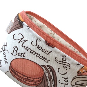 Süti, muffin és macaron mintás irattartó pénztárca - Artiroka design - táska & tok - pénztárca & más tok - kártyatartó & irattartó - Meska.hu