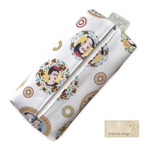 Frida Kahlo  mintás PRÉMIUM pamut papírzsebkendő tartó - Artiroka design - táska & tok - pénztárca & más tok - zsebkendőtartó tok - Meska.hu