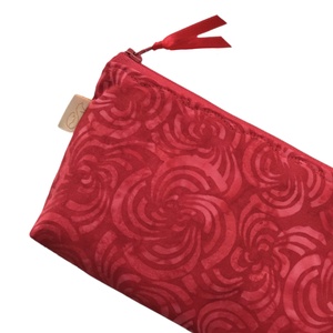 Piros rózsás prémium tolltartó neszesszer, szemüvegtok - Artiroka design - otthon & életmód - papír, írószer - tolltartó & ceruzatekercs - Meska.hu