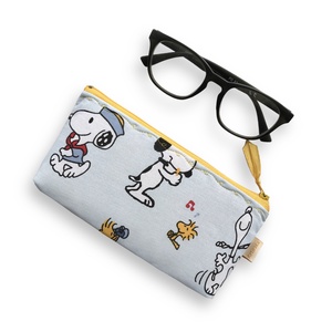SNOOPY mintás tolltartó neszesszer, szemüvegtok vagy mobiltok  - Artiroka design - táska & tok - pénztárca & más tok - pénztárca - női pénztárca - Meska.hu