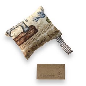 Vintage varrógép mintás  tűpárna  - Artiroka design , Otthon & Életmód, Lakástextil, Varrókellék, Varrás, MESKA