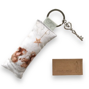 Nyuszi mintás kulcstartó, kis vintage kulccsal - HÚSVÉT -  Artiroka design, Táska & Tok, Kulcstartó & Táskadísz, Kulcstartó, Varrás, Ékszerkészítés, MESKA