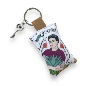 Frida Kahlo mintás prémium pamut kulcstartó vintage kulcs medállal  -  Artiroka design, Táska & Tok, Kulcstartó & Táskadísz, Kulcstartó, Varrás, Ékszerkészítés, MESKA