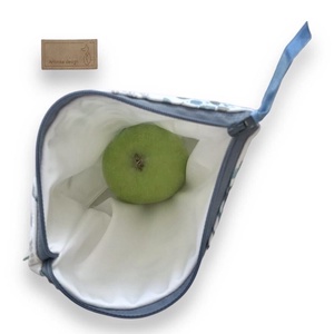 Levelek és termések mintás irattartó vagy neszesszer vagy uzsonna tasak - zipper bag  - Artiroka design - táska & tok - neszesszer - Meska.hu