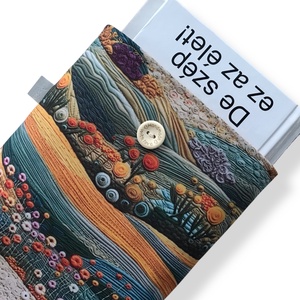Virágos rét mintás könyvtok gombos zárral - Artiroka design - Meska.hu