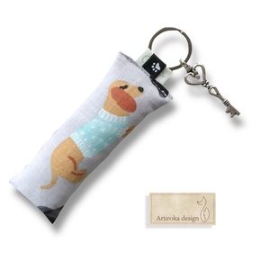 Tacskó kutya mintás kulcstartó   - Artiroka design, Táska & Tok, Kulcstartó & Táskadísz, Kulcstartó, Varrás, Ékszerkészítés, MESKA