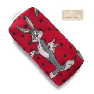 Nyuszi mintás, piros pöttyös vidám zsebkendő tartó - Artiroka design, Táska & Tok, Pénztárca & Más tok, Zsebkendőtartó tok, Varrás, MESKA