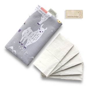 Láma mintás,  bélelt papírzsebkendő tartó - Artiroka design - Meska.hu