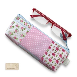 Virágos patchwork mintás tolltartó neszesszer vagy szemüvegtok - Artiroka design - táska & tok - neszesszer - Meska.hu