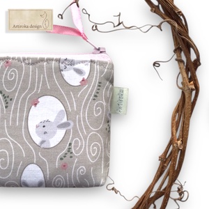Nyuszi bújócska mintás irattartó, pénztárca, neszesszer - Artirokadesign - Meska.hu