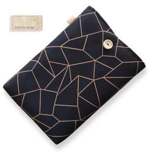 Bélelt könyvtok, vízálló textilből, geometria mintával fekete színben - Artiroka design - könyv & zene - könyvtok - Meska.hu