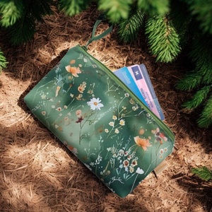 Mezei virág mintás vízálló tolltartó, neszesszer, szemüvegtok - SZÜLETÉSNAP  -  Artiroka design, Táska & Tok, Neszesszer, Varrás, Hímzés, MESKA