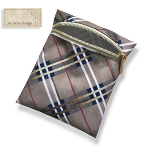 VÍZÁLLÓ egészségügyi betét tartó kockás mintával - Artiroka design - szépségápolás - intim higiénia - egészségügyi tartó - Meska.hu