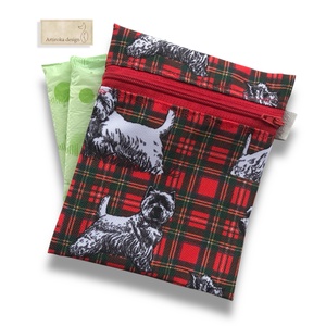 AKCIÓ! Vízálló egészségügyi betét tartó kutya mintával, Otthon & Életmód, Kisállatoknak, Kutyáknak, Jutalomfalat tartó, Varrás, Hímzés, MESKA