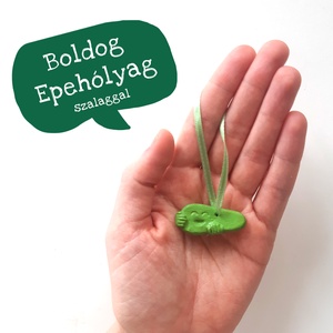 BOLDOG EPEHÓLYAG /  kerámia hűtőmágnes szalagos dísz / epe, máj, emésztés - otthon & életmód - dekoráció - dísztárgy - Meska.hu