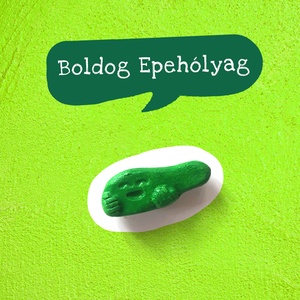 BOLDOG EPEHÓLYAG /  kerámia hűtőmágnes szalagos dísz / epe, máj, emésztés - otthon & életmód - dekoráció - dísztárgy - Meska.hu