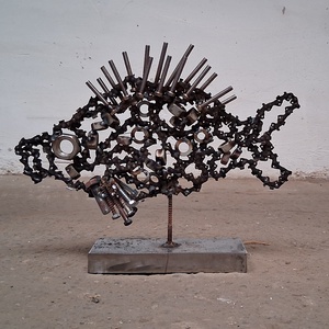 HAL SZOBOR - recycling újrahasznosított hegesztett fémből készült 37x36x11cm, Művészet, Szobor, Fém, Szobrászat, MESKA