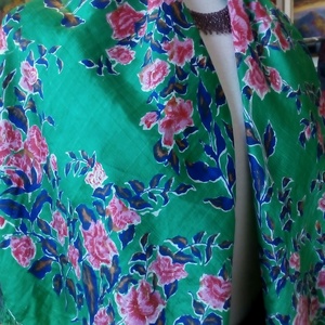 Rojtos, színes nagyméretű selyem kendő - Meska.hu