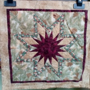 Patchwork kép, bordó-arany csillag - otthon & életmód - dekoráció - kép & falikép - vászonkép - Meska.hu