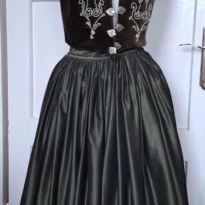 Tájegységi  ünnepi viselet , Ruha & Divat, Női ruha, Alkalmi ruha & Estélyi ruha, Gyöngyfűzés, gyöngyhímzés, Varrás, MESKA