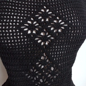 Horgolt fekete top - ruha & divat - női ruha - blúz - Meska.hu