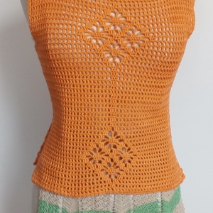 Horgolt top, vállpántos - Meska.hu