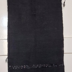 Antik fekete kötény hímzéssel, horgolással, Otthon & Életmód, Konyhafelszerelés, tálalás, Konyhai textil, Kötény, Hímzés, Szövés, MESKA