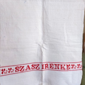 Szövött  nyersvászon törölköző névvel, Otthon & Életmód, Fürdőszoba, Törölköző, Szövés, Mindenmás, MESKA