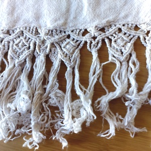 Szövött   fehér dísztörölköző  - otthon & életmód - fürdőszoba - törölköző - Meska.hu