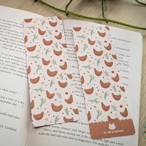 Tyúk mintás könyvjelző - Cottagecore ajándék könyvrajongóknak - könyv & zene - könyvjelző - Meska.hu