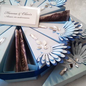 Blueflower papírtorta díszdoboz 12 szeletes - otthon & életmód - papír, írószer - ajándékozás kellékei - papírtorta - Meska.hu