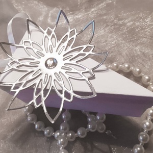 Esküvői meghívó - tortaszelet elegáns ezüst virággal, Esküvő, Meghívó & Kártya, Meghívó, Mindenmás, Papírművészet, MESKA