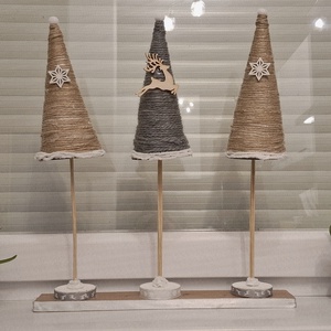 Norvég stílusú natur karácsonyi dekor - karácsony - adventi díszek - adventi ablakdekoráció - Meska.hu