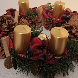 Tobozos klasszikus karácsonyi koszorú - karácsony - adventi díszek - adventi koszorú - Meska.hu