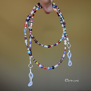 Boho stílusó vídám gyöngyös szemüveglánc színes kásagyöngyökkel - ékszer - szemüveglánc - Meska.hu