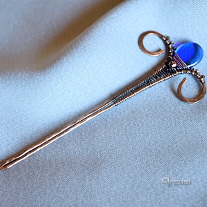 Réz hajtű kék és réz gyöngyökkel  - ruha & divat - hajdísz & hajcsat - hajcsat & hajtű - Meska.hu