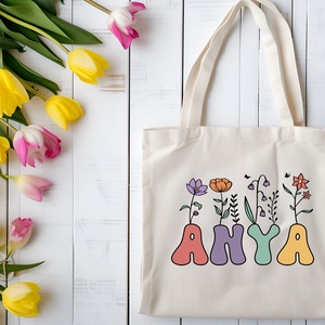 Virágos 'ANYA' Feliratos Vászon Táska Anyák Napjára - Személyre szabható - Választhatsz Fekete vagy Natúr Színt - táska & tok - bevásárlás & shopper táska - shopper, textiltáska, szatyor - Meska.hu