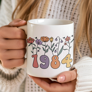 40 Éves Születésnapi Retro Bögre  Egyedi Ajándék 1985 és 1980-as Években Születetteknek - otthon & életmód - konyhafelszerelés, tálalás - tálalás - bögre & csésze - Meska.hu